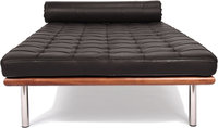 Barcelona Daybed Mocha/Walnut image.