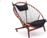 Hoop Chair Black image.