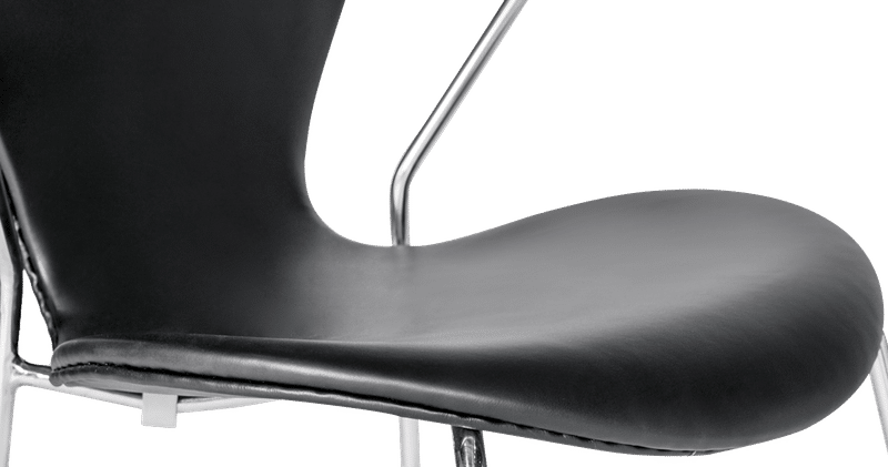 Series 7 Chair Carver - helläder