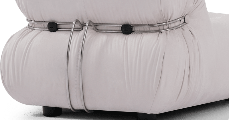 Soriana Style Lounge Chair